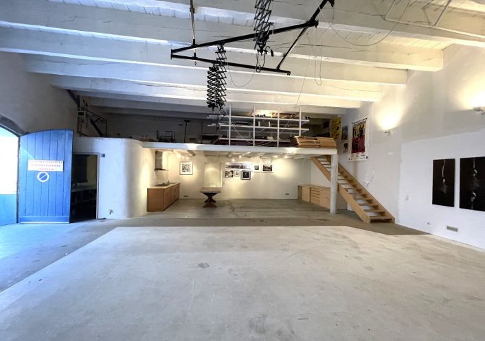 sale Ateliers et bureaux Sete