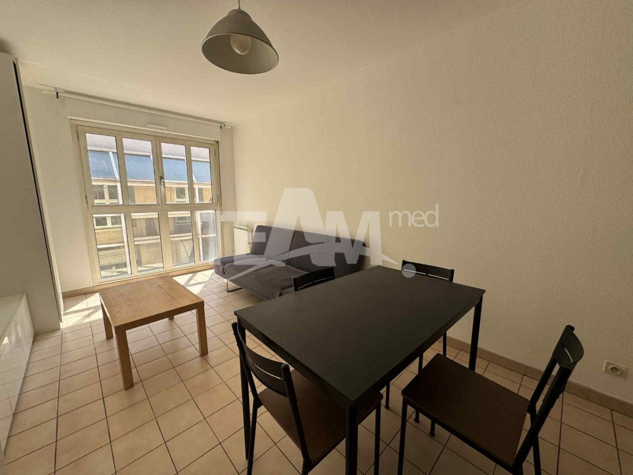 location Appartement Sete - Photo 9