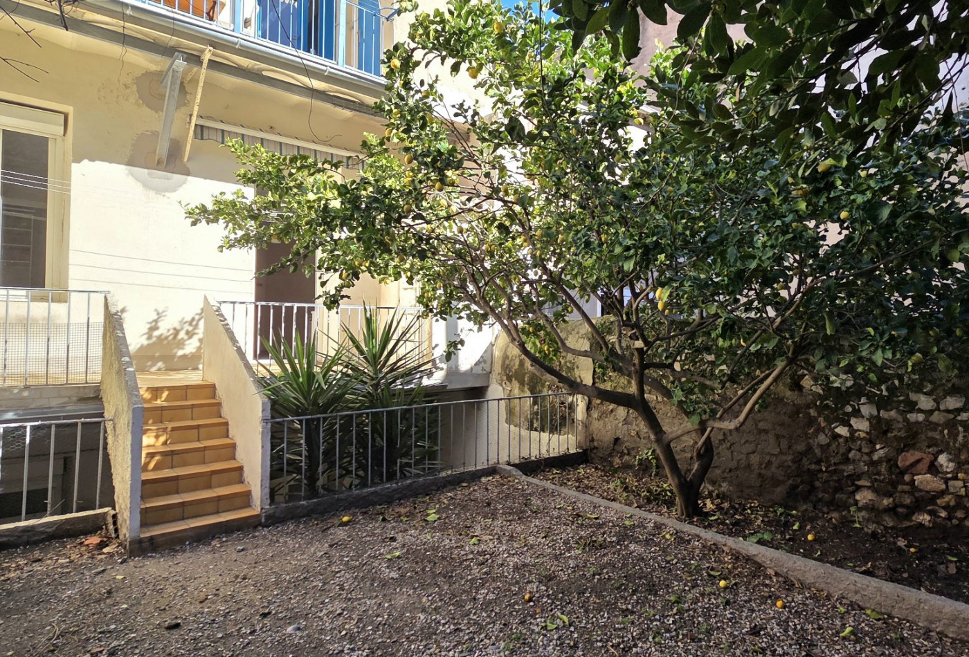à vendre Appartement en rez de jardin Sete - Photo 1