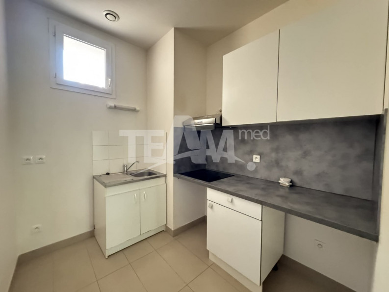 location Appartement Sete - Photo 3