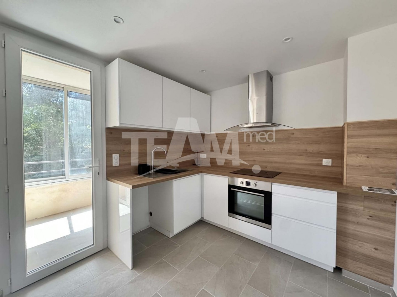 location Appartement Sete - Photo 4