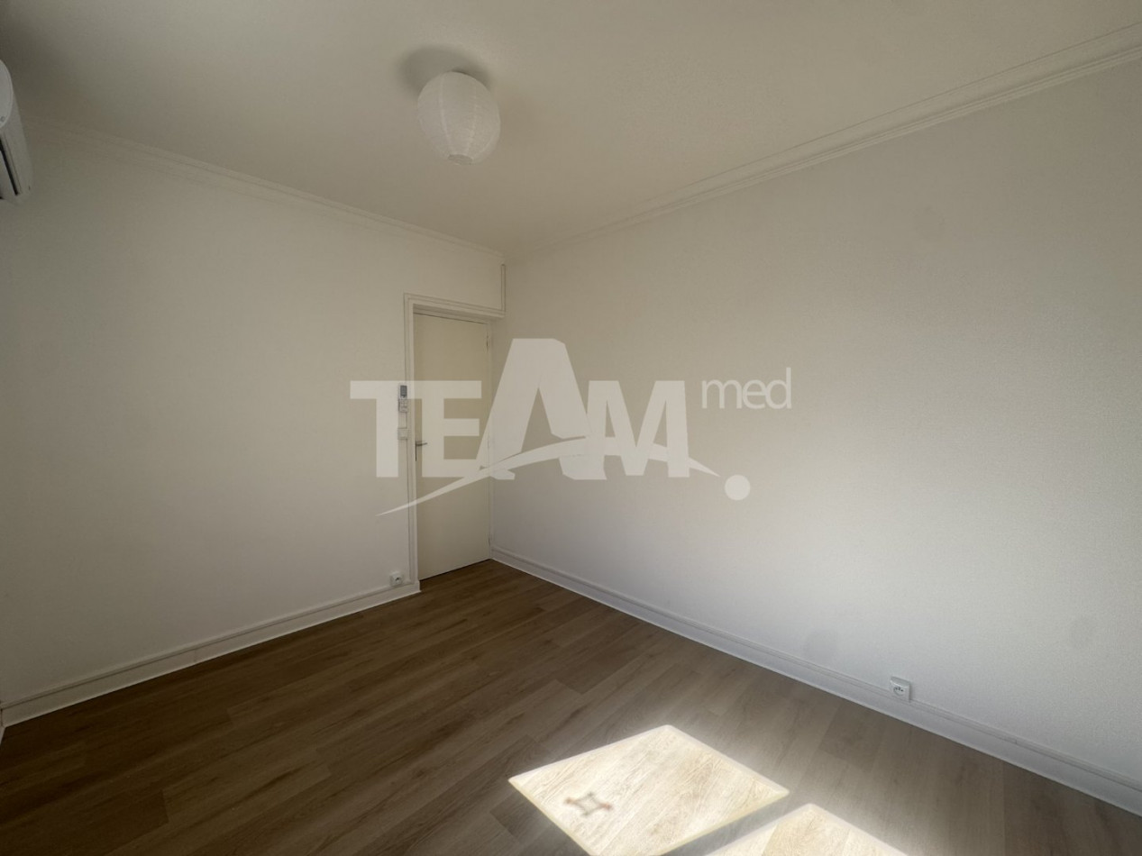 location Appartement Sete - Photo 9