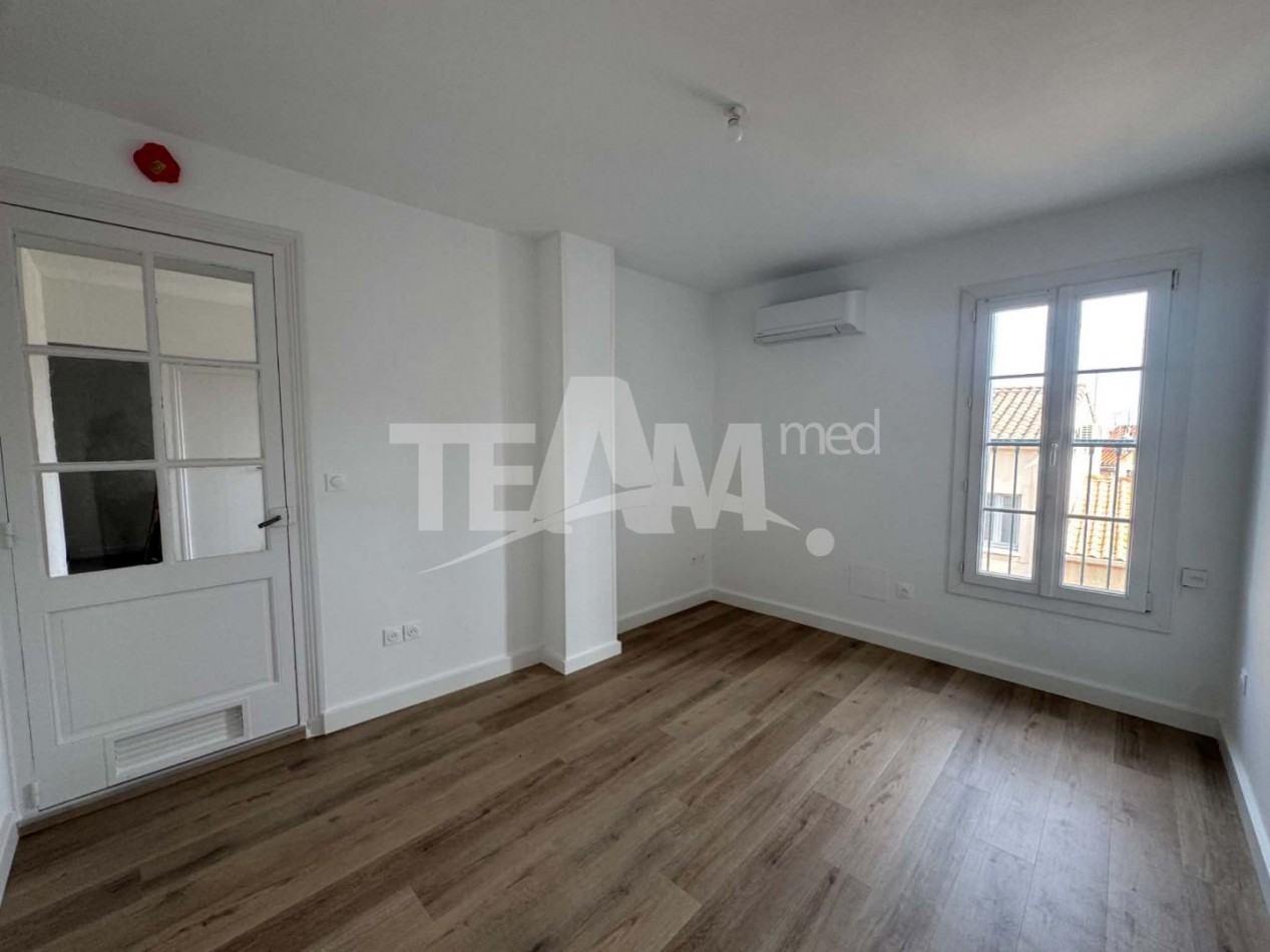 location Appartement Sete - Photo 3