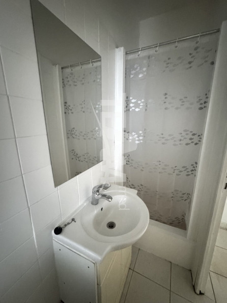 location Appartement Sete - Photo 6