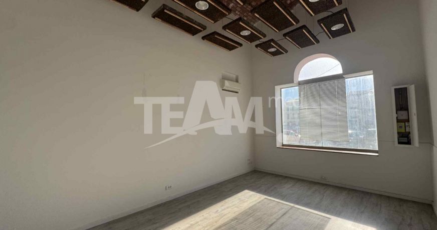 location Local commercial Sete