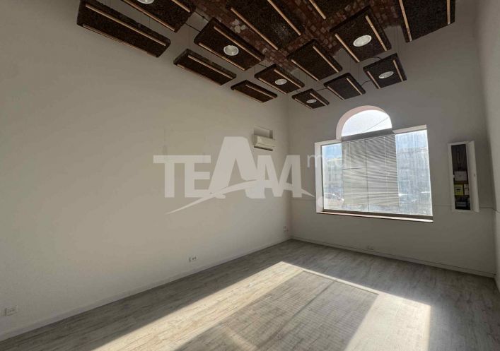 à louer Local commercial Sete