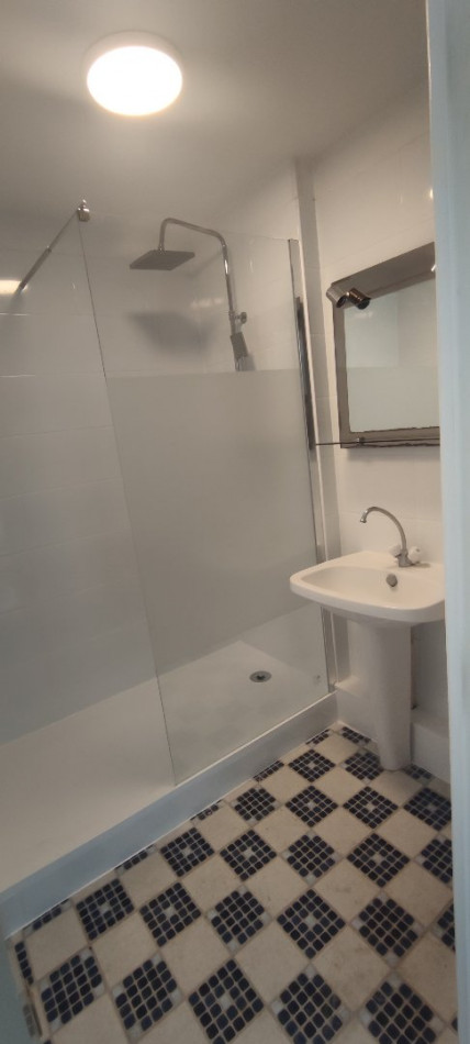 location Appartement Sete - Photo 6