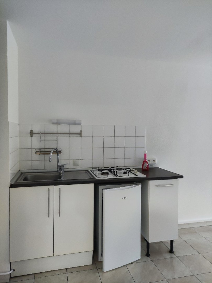 location Appartement Sete - Photo 2
