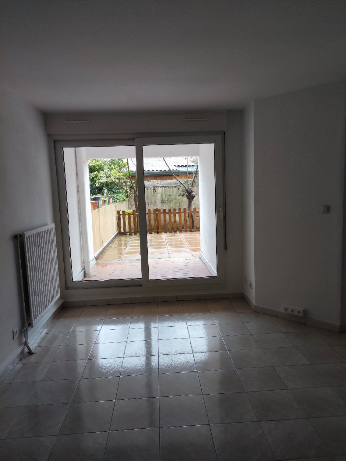 location Appartement Sete - Photo 1
