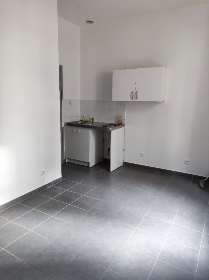 location Appartement Sete - Photo 2