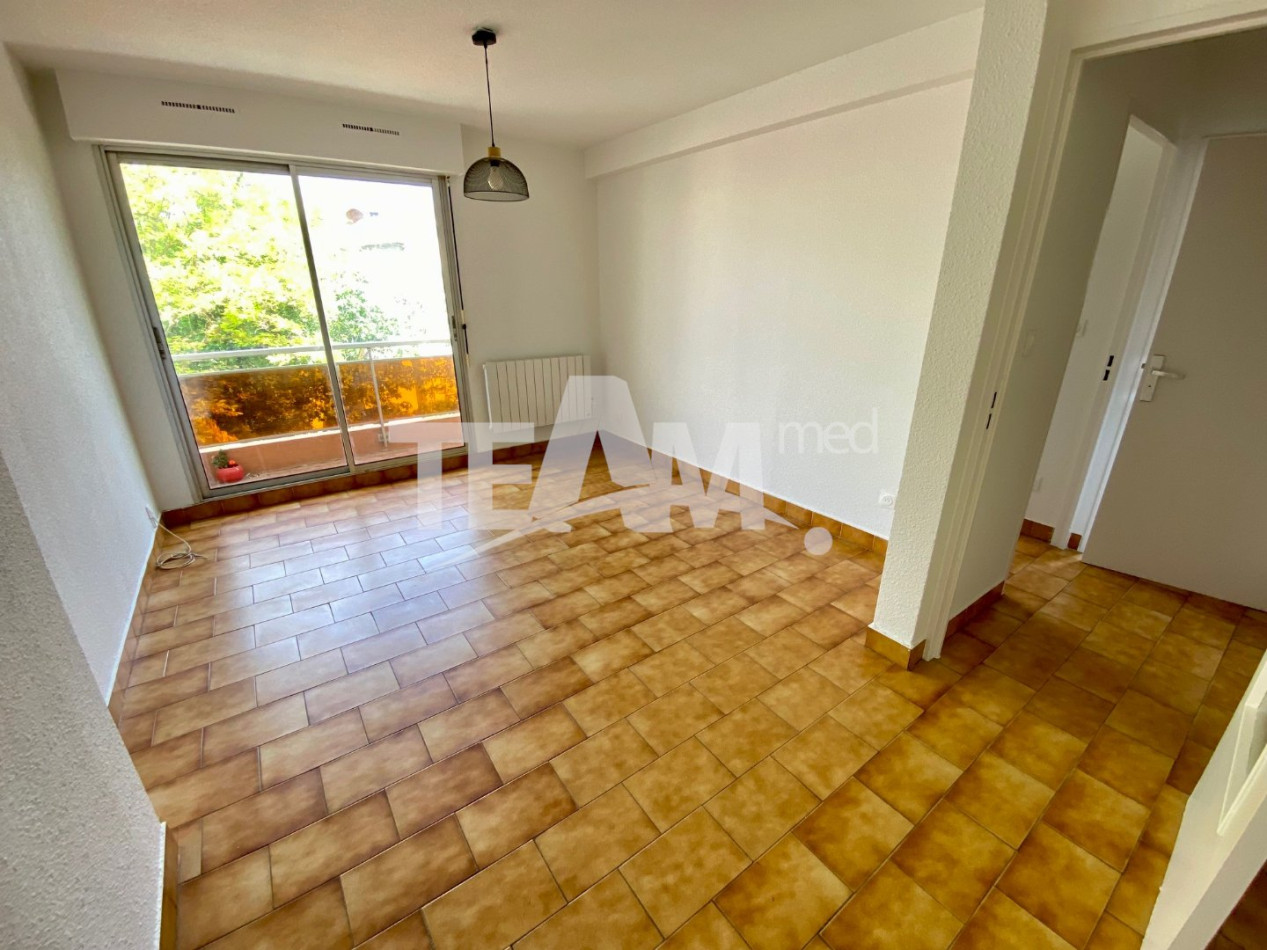 location Appartement Sete - Photo 1