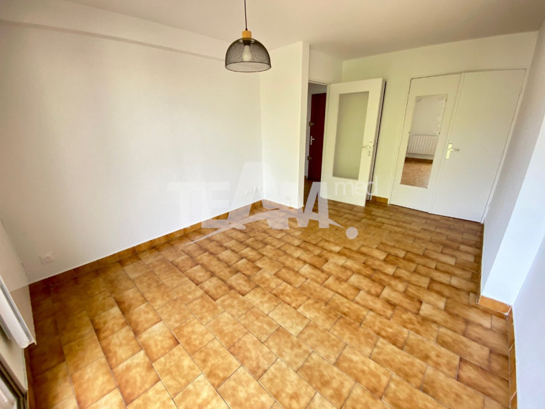 location Appartement Sete - Photo 4