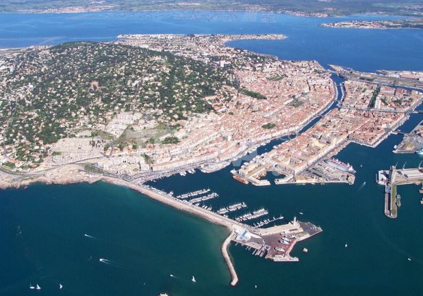 vente Local commercial Sete