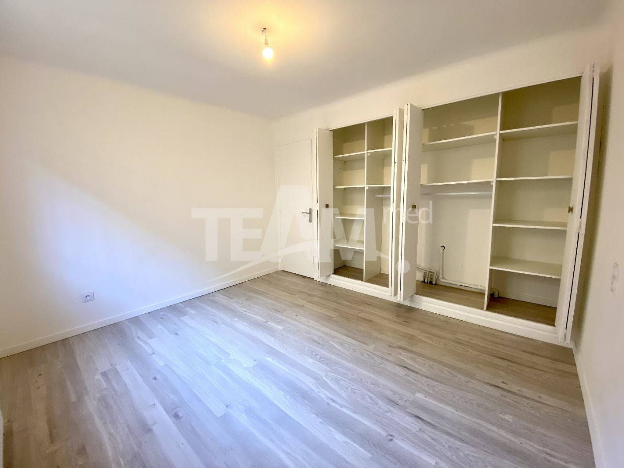 location Appartement Sete - Photo 10