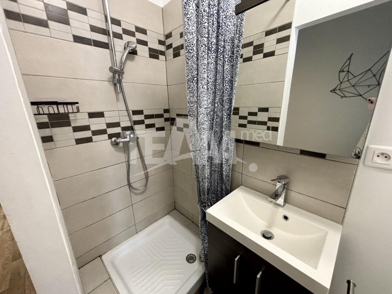 for rent Appartement Sete - Photo 6
