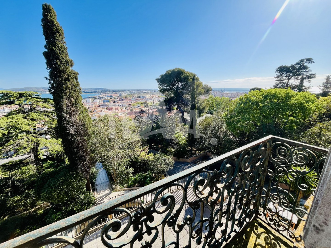 sale Maison Sete - Photo 1