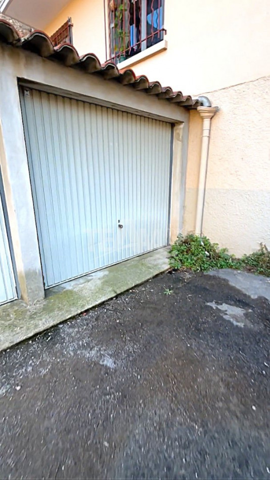 location Garage Sete - Photo 1