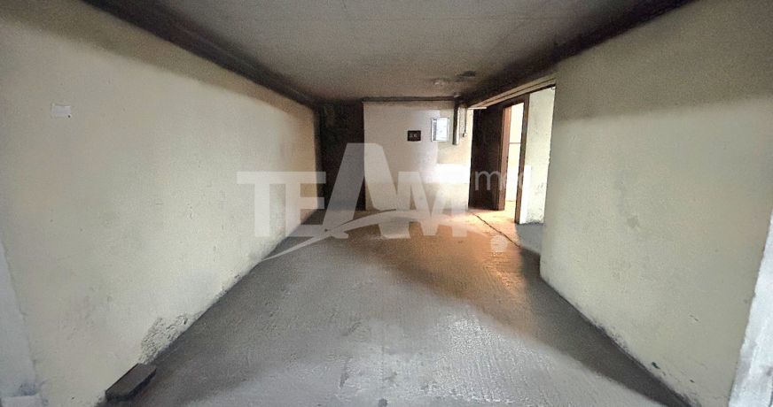 location Parking intérieur Sete