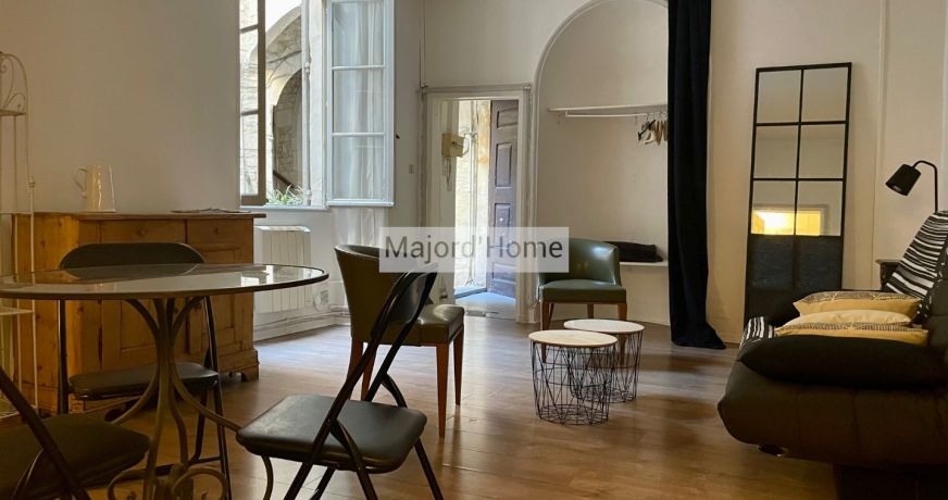 location Appartement Nimes