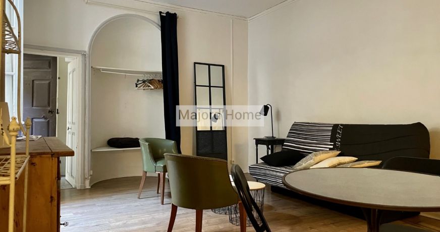 location Appartement Nimes