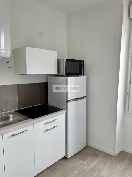 for rent Appartement Nimes