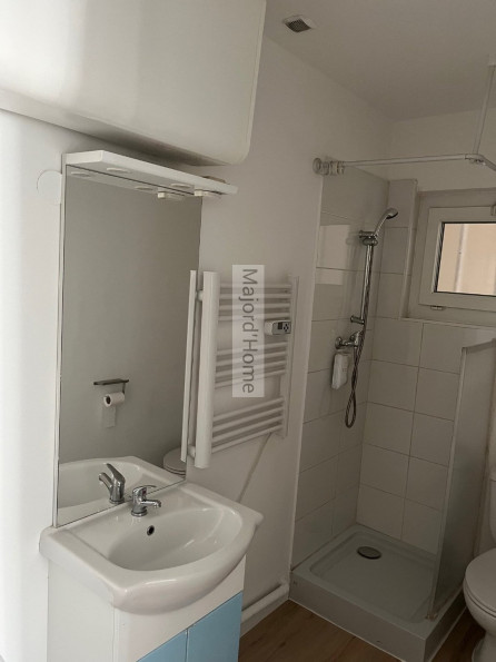 for rent Appartement Nimes - Photo 5