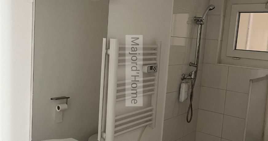 location Appartement Nimes