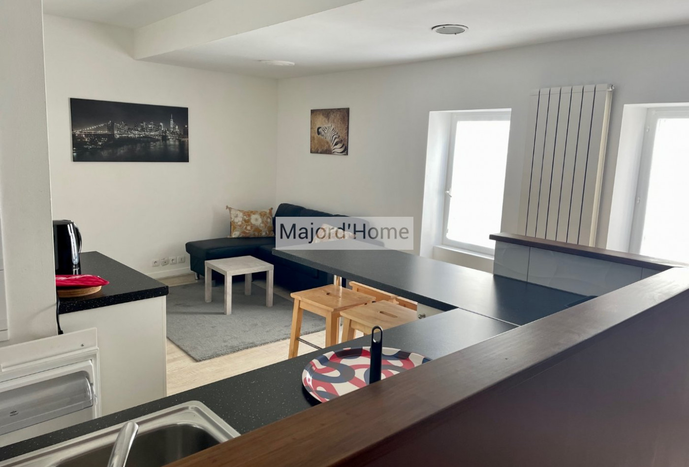 location Appartement ancien Nimes - Photo 1