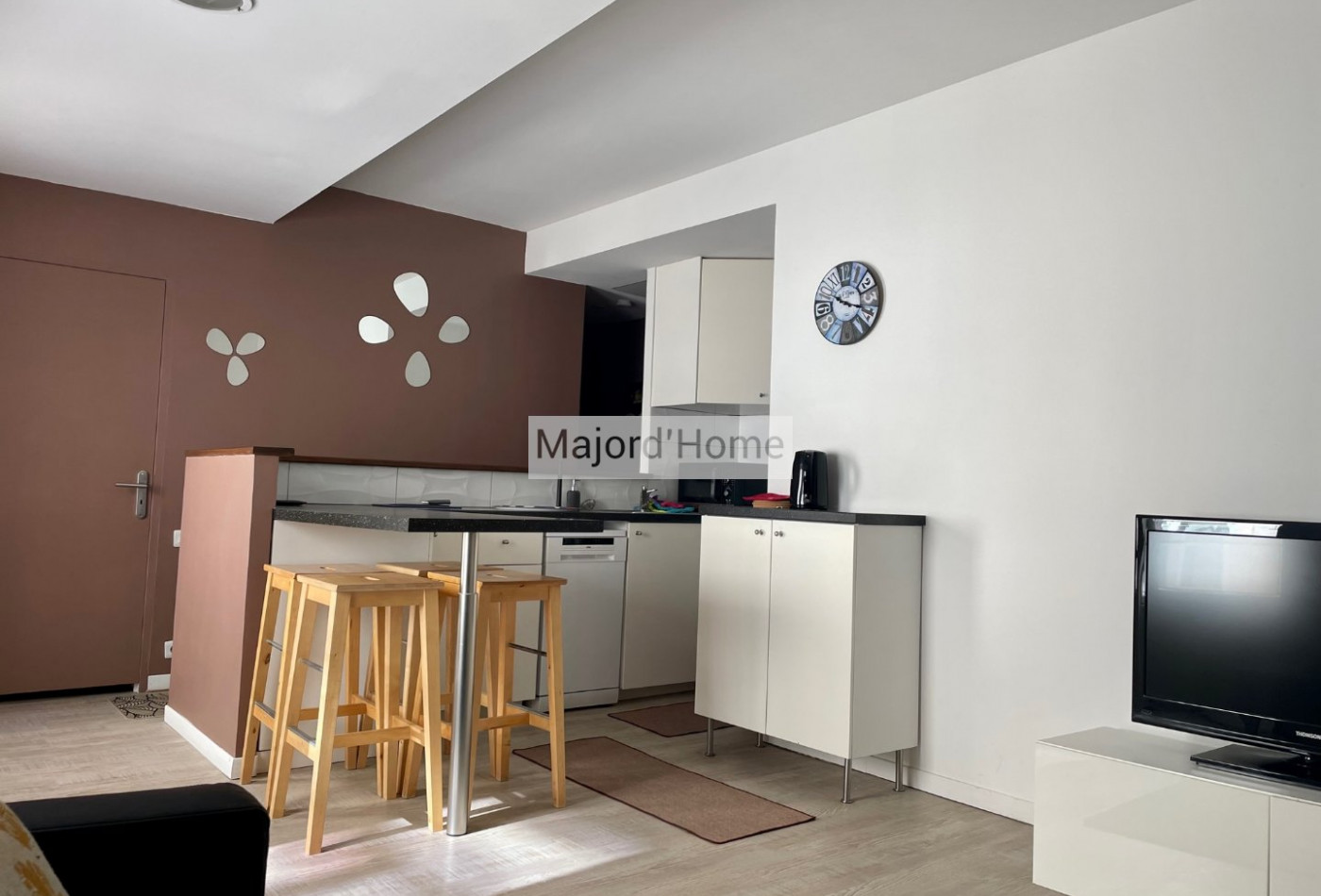 location Appartement ancien Nimes - Photo 3