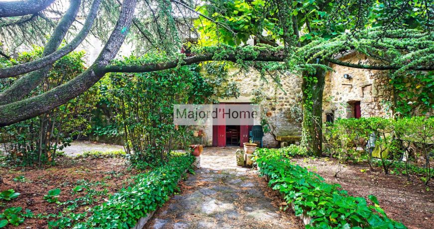 vente Demeure de ville et village Guzargues