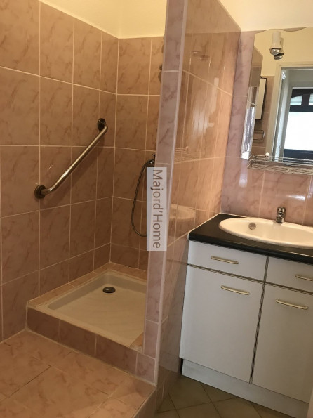 location Appartement Teyran - Photo 6