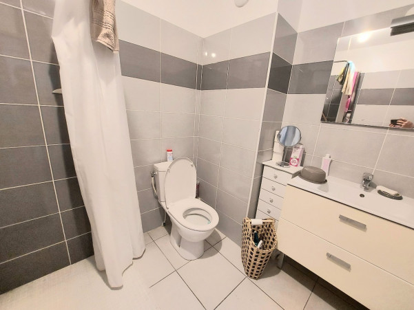 sale Appartement en résidence Agde - Photo 5