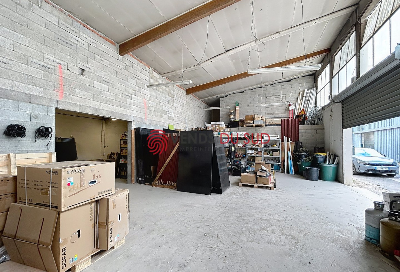 location Hangar Beziers - Photo 2