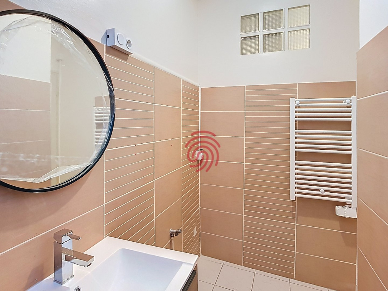 location Appartement rénové Beziers - Photo 8