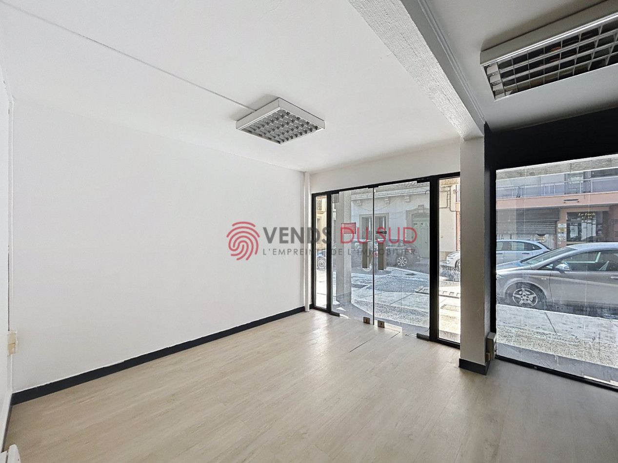 location Local commercial Beziers - Photo 1