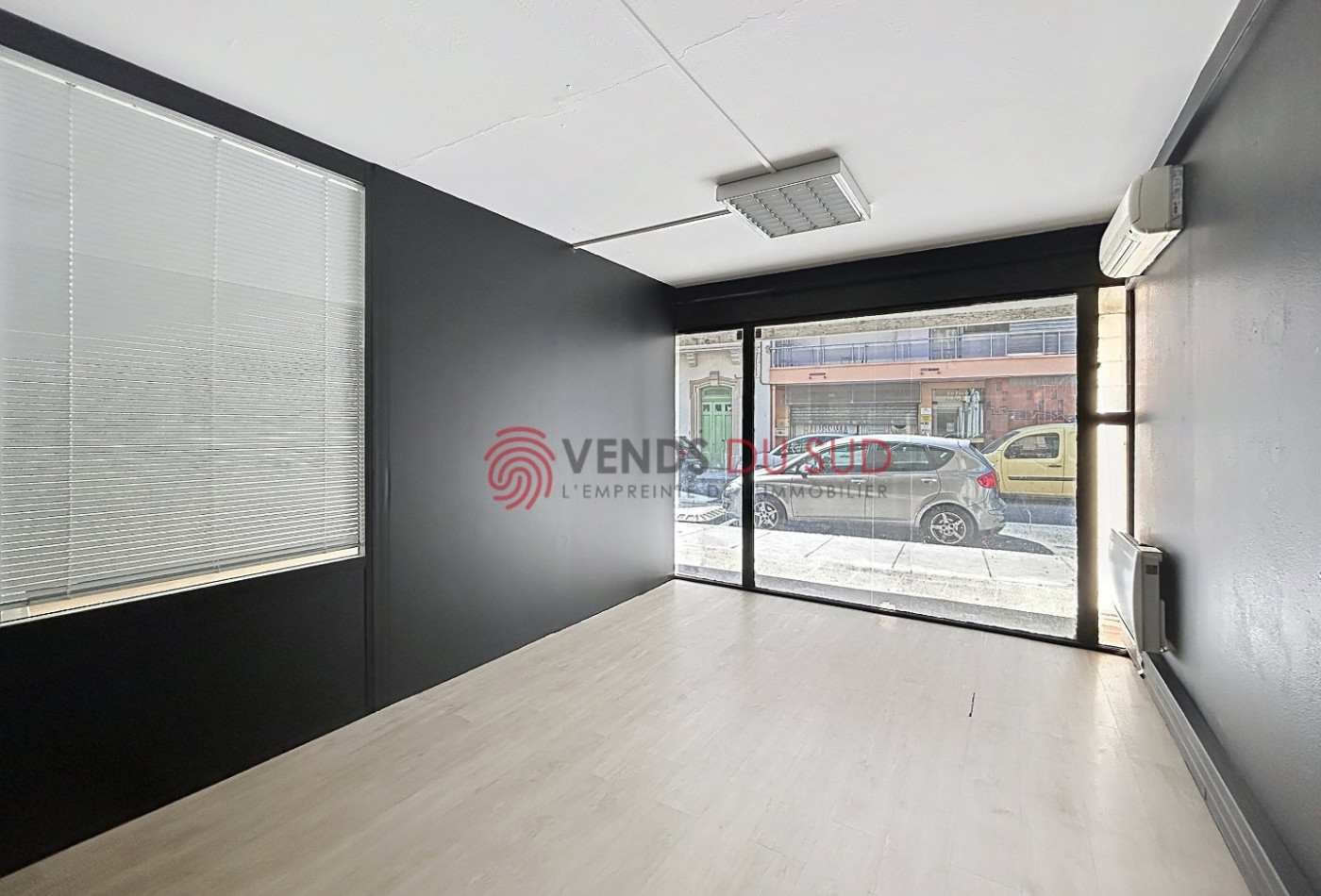 location Local commercial Beziers - Photo 5