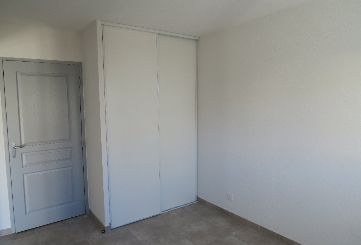 location Appartement en résidence Narbonne - Photo 5