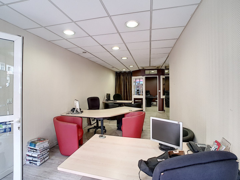 location Local commercial Beziers - Photo 3