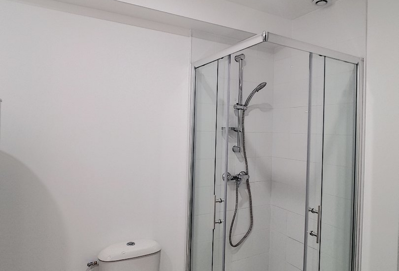 location Appartement rénové Beziers - Photo 3