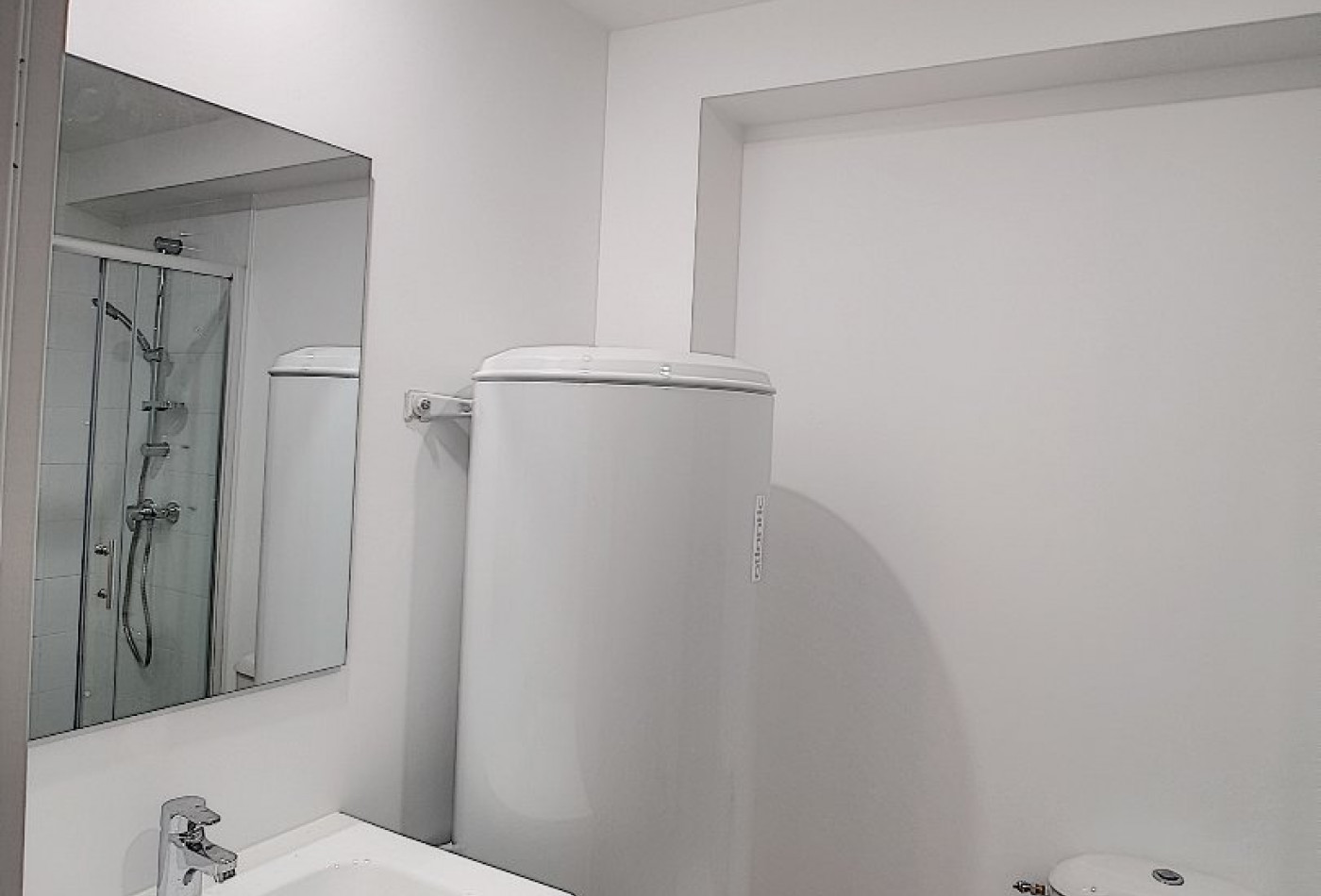 location Appartement rénové Beziers - Photo 4