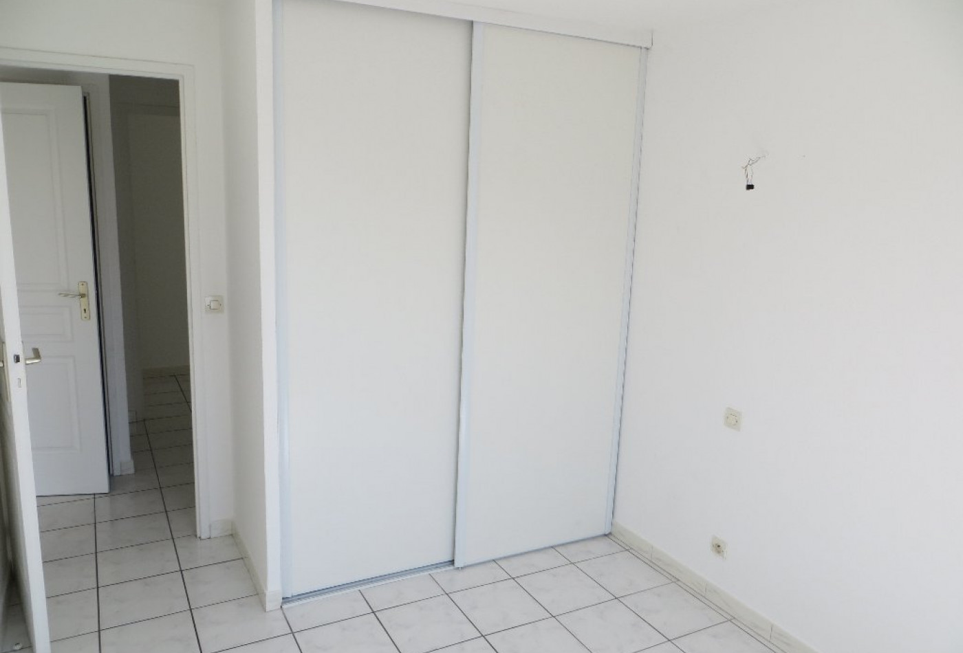 location Appartement Serignan - Photo 8