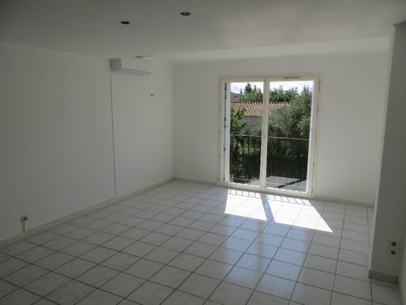 location Appartement Serignan - Photo 7