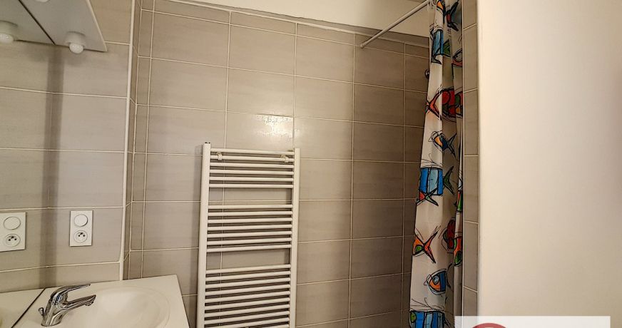 vente Maison de village Cers