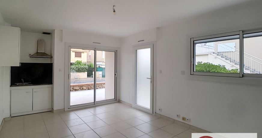 location Appartement en rez de jardin Valras Plage