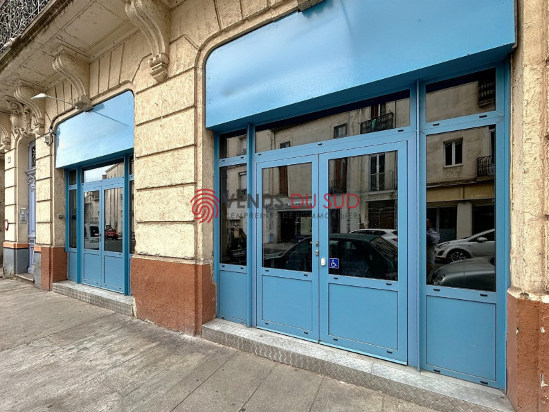 à louer Local commercial Beziers - Photo 2