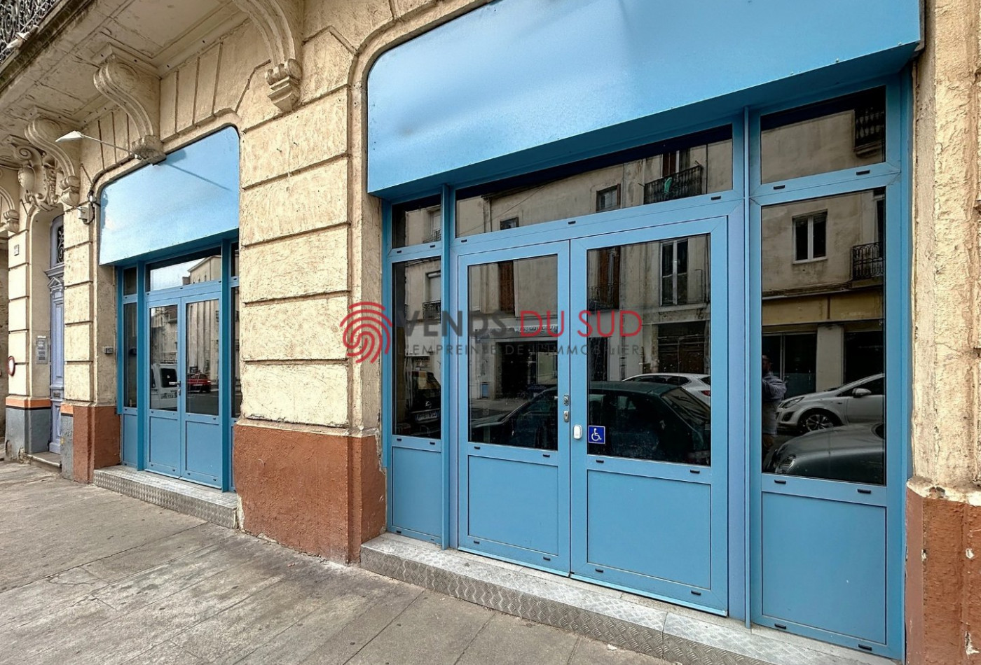 location Local commercial Beziers - Photo 2