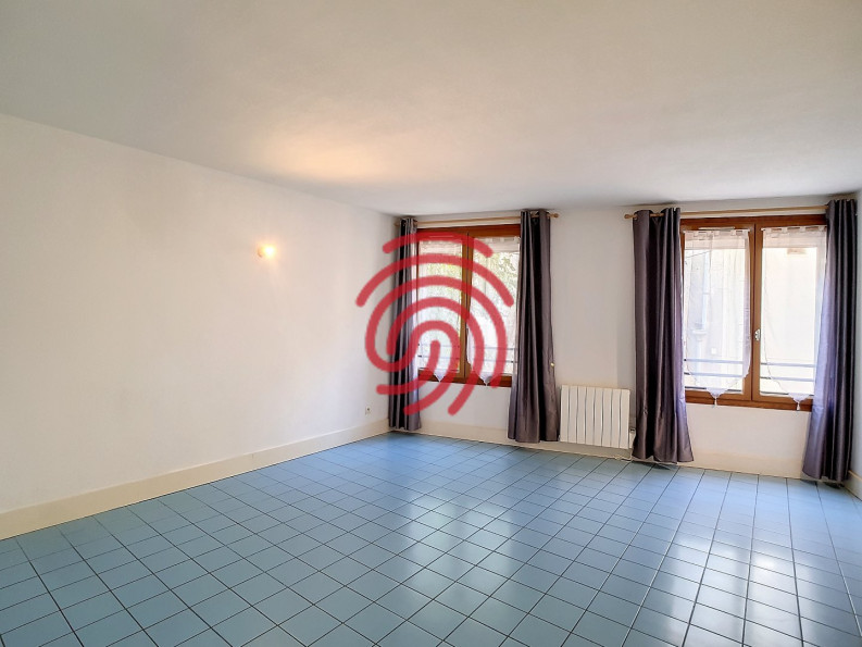 location Appartement ancien Serignan - Photo 2