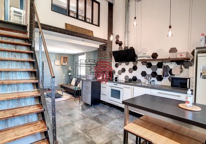 location Appartement mezzanine Vias