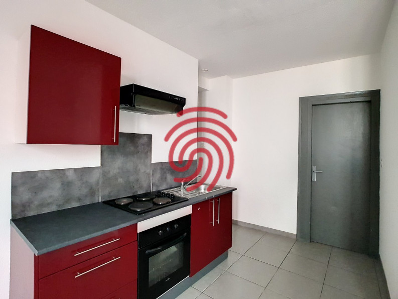 location Appartement rénové Beziers - Photo 1