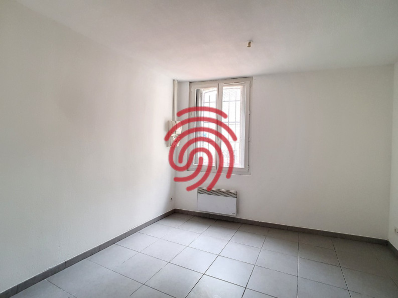 location Appartement rénové Beziers - Photo 2